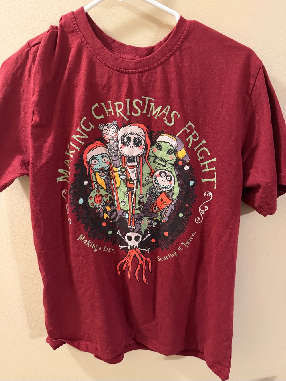 Women’s Red Graphic Christmas Fright T‑Shirt size L